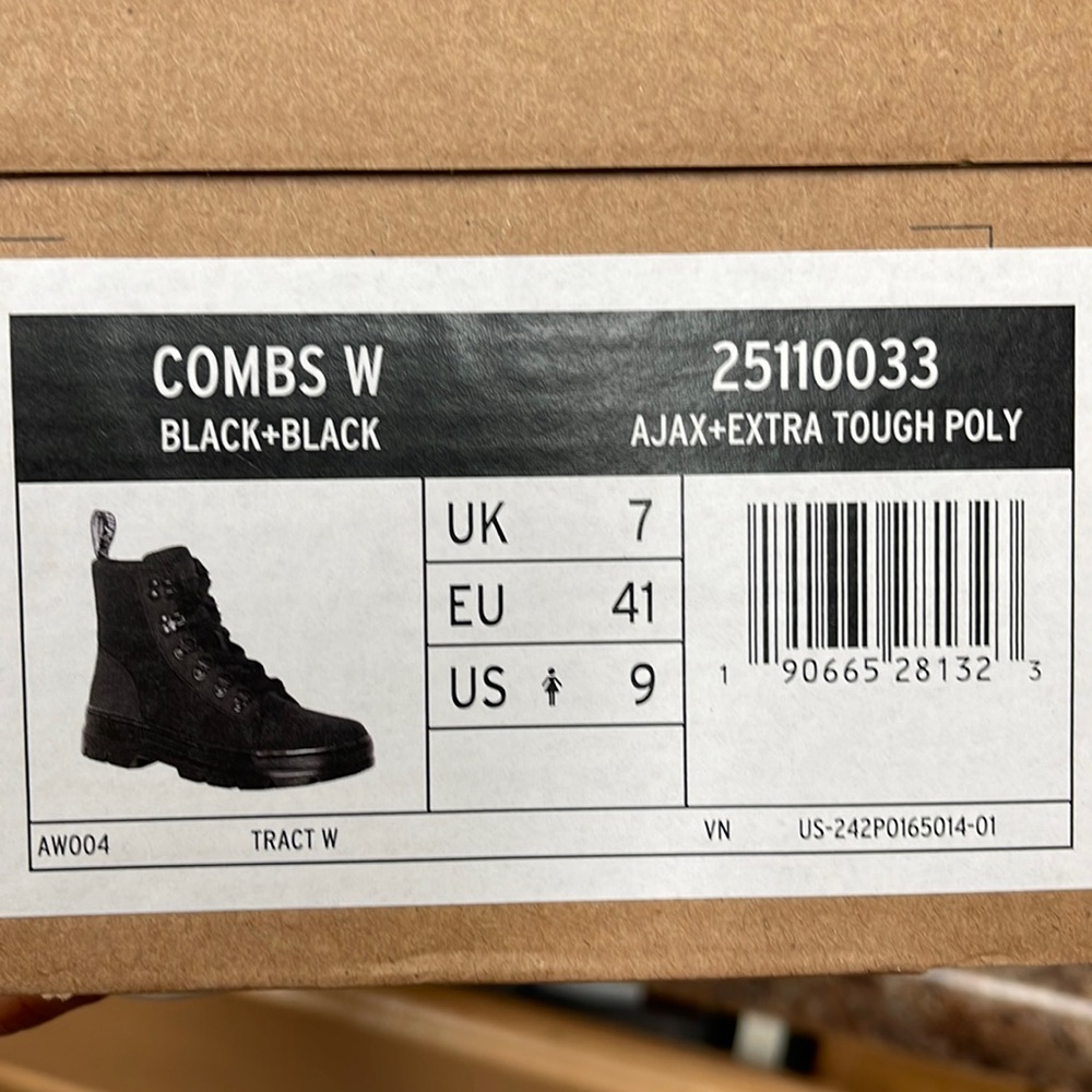 Dr Martens combs Ajax+extra tough poly